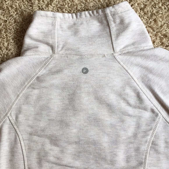 Active Pullover - Picture 2 of 3